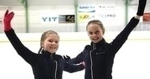 Luistelijamme Olivia ja Minea mukana Yle Galaxissa